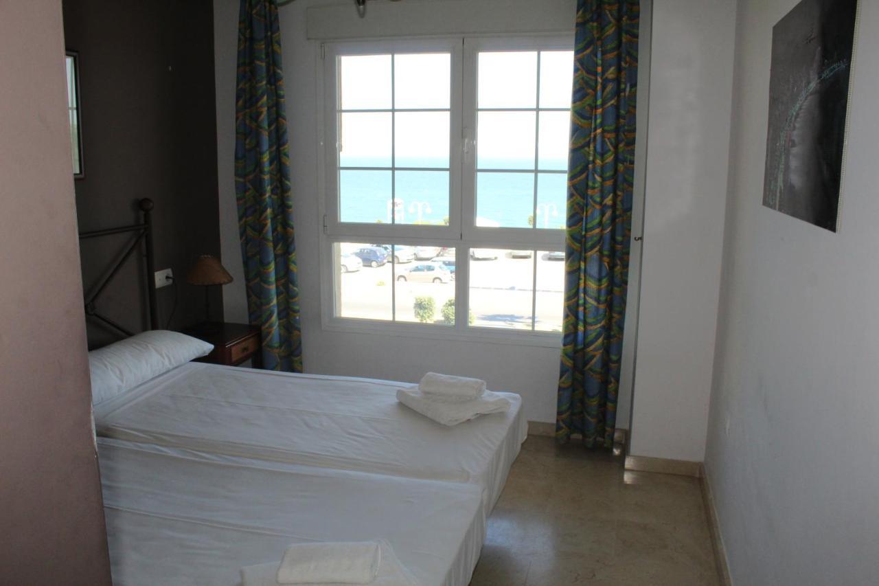 Apartamentos Torreon Del Mar 베날마데나코스타 외부 사진
