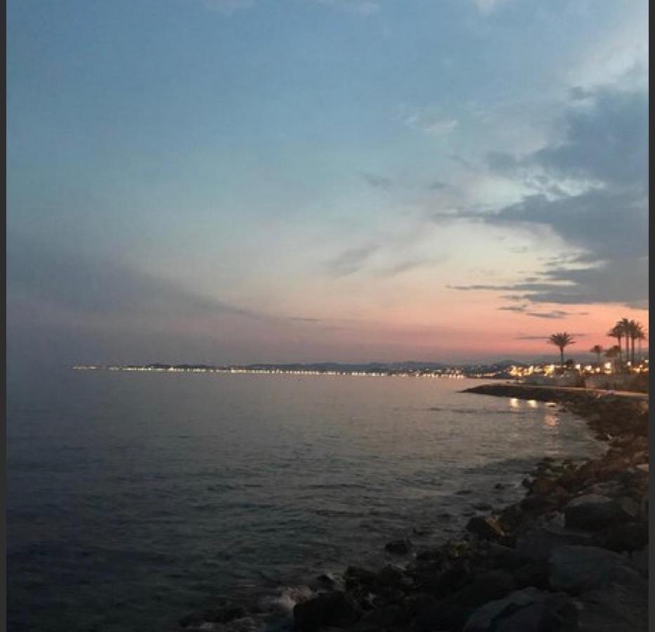 Apartamentos Torreon Del Mar 베날마데나코스타 외부 사진