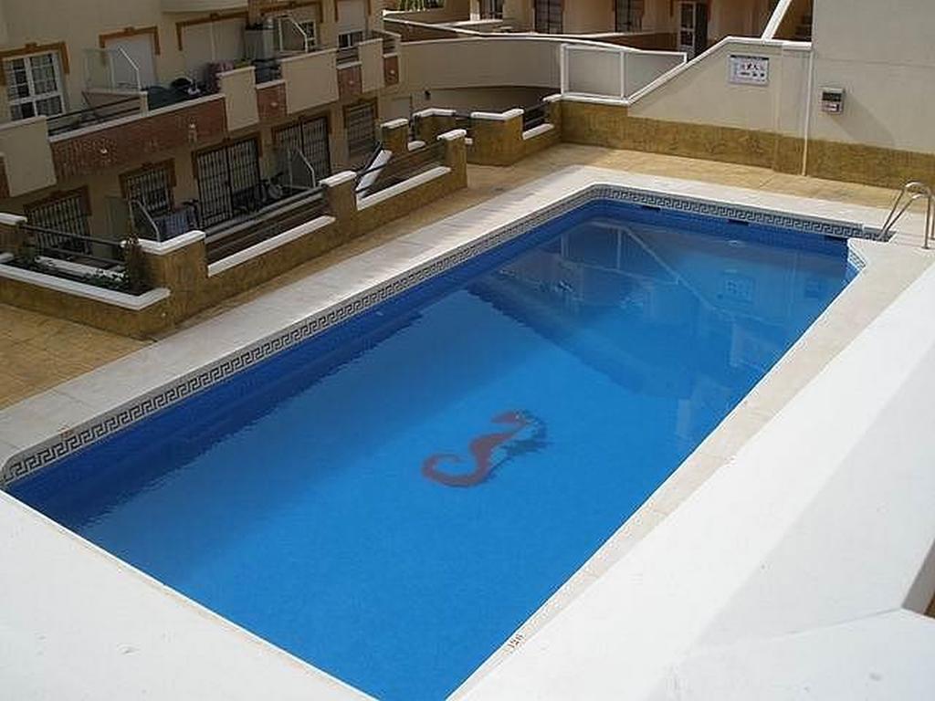 Apartamentos Torreon Del Mar 베날마데나코스타 객실 사진